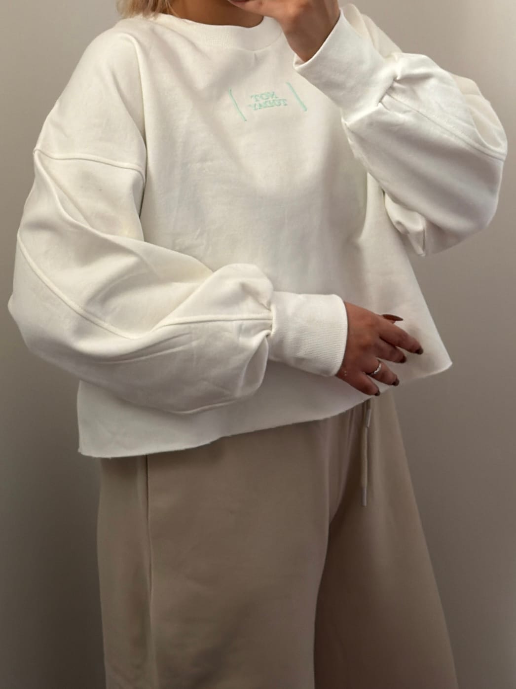 77493445-D297-4EC1-ABD4-353180BB9C3A