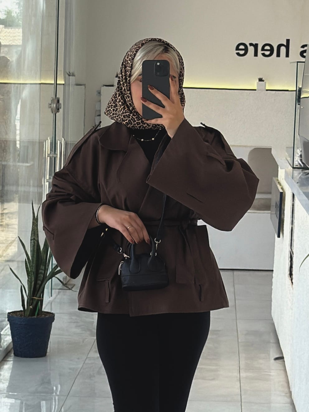 BA282C1B-B3B3-4E82-B179-A1D54A032071